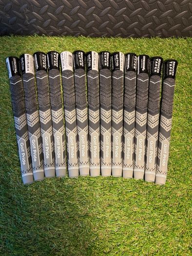 13x Golf pride grips - MCC midsize +4