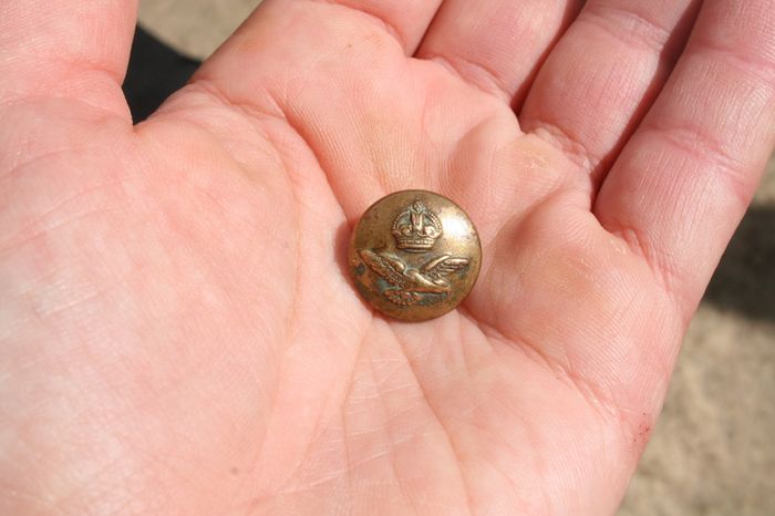 vintage military badges (20 each)