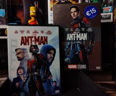 Ant-Man ! DVD ! Marvel Studios ! with Exclusive Sleeve ! 2015 ! Avengers !