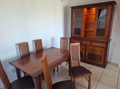 High End Mahogany Table & Chairs