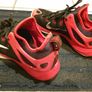 nike black red shoes Image 2