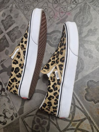 Womens leopard print Vans