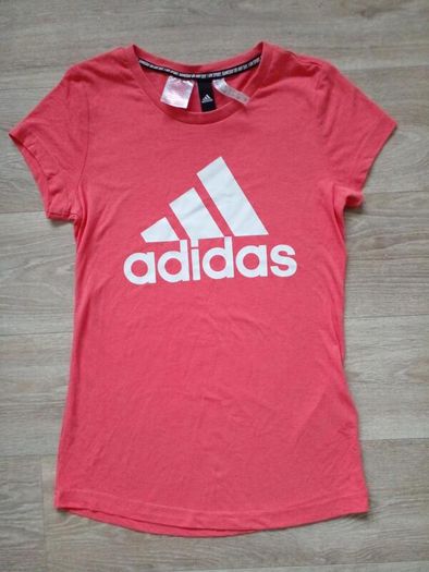 Adidas T-Shirt Size 12-13Y