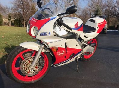 Honda Cbr 250 rr mc22