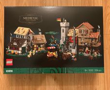 Lego medieval town Square 10332