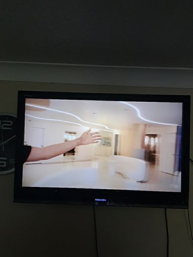 Toshiba High Definition television. HOMI. Like new.