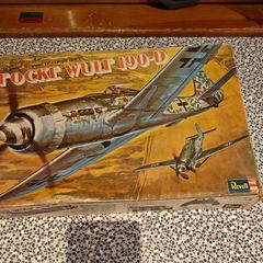 Vintage Revell Focke Wulk 190-D, WW2 German fighter 1/32