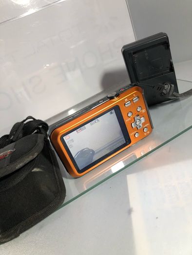 Panasonic Lumix DMC-TS20 Shockproof Dust proof Digital Camera