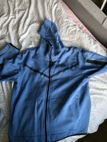 nike jumpers