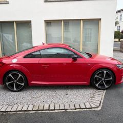 Audi TT Quattro S-Line