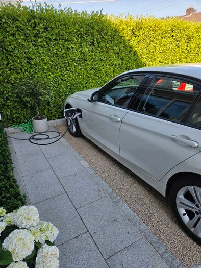 BMW 330e plug in hybrid