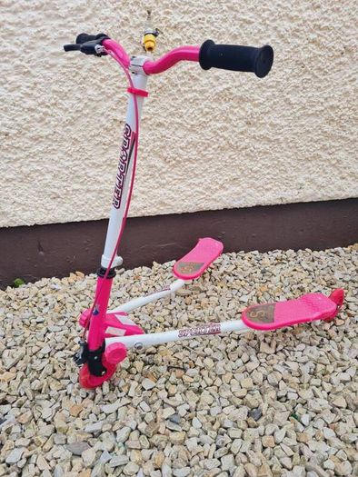 scooter flicker