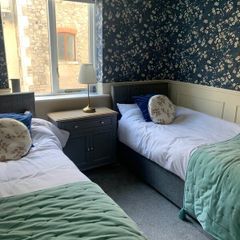 Galway city student accommodation twin room
