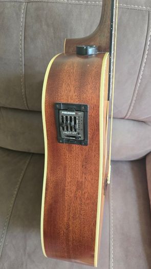 Cort 12 strings solid wood