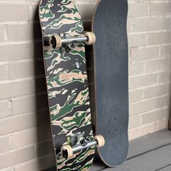 Globe Complete Skateboard