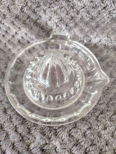 Vintage lemon juicer