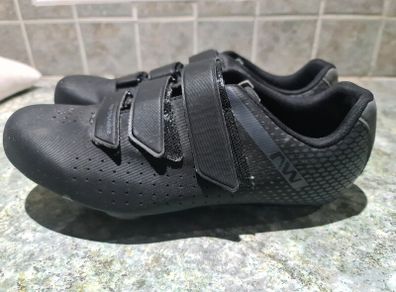 Northwave Cycling Shoes Size 42