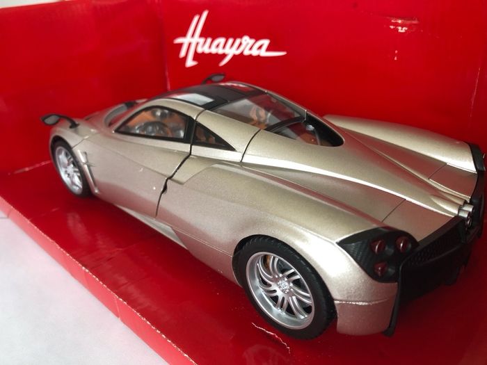 model cars AutoArt Minichamps Otto Norev