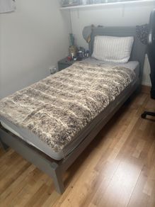 Single bed