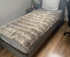 Single bed