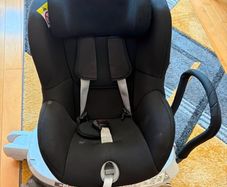 Britax Romer 360 rotation car seat