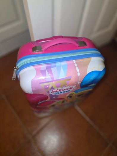 Kids Cabin suitcase