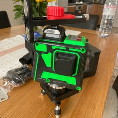 NEW Laser Level 12 Lines 3D Level Self-Leveling 360 Horizontal And Vertical Cross Super Powerful Green Laser Level