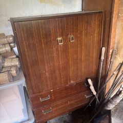 Mid century style wood veneer cabinet, 2 doors over 2 drawers