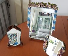 vintage mirrors