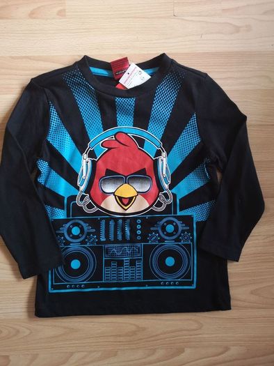 Brand new T-shirt with long sleeve size 3-4 years old