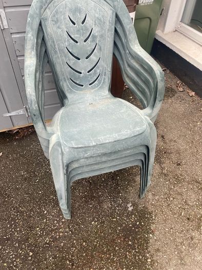patio chairs