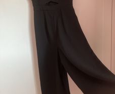 wide legged trousers