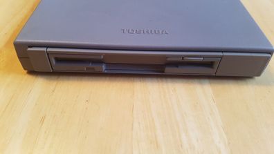 Toshiba PA2611U 3.5-inch external floppy disk drive