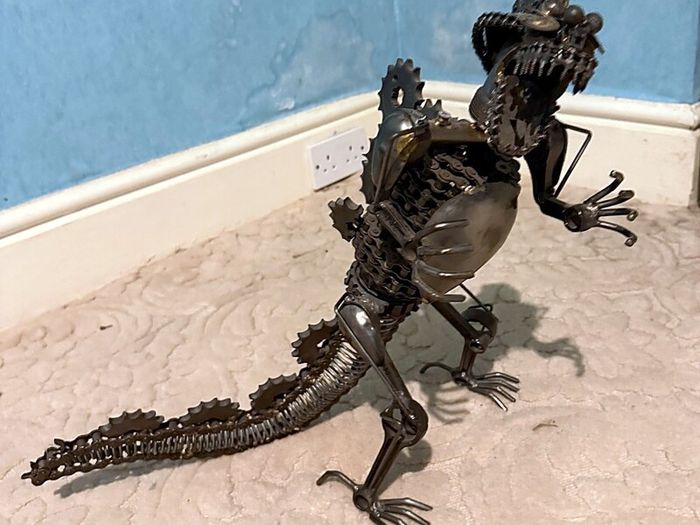 Large Handmade Scrap Metal Dinosaur Dragon Sculpture, 45cm, Recycled Steampunk Art