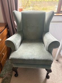 queen anne chair