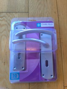 Serozzetta Tres Lever On Backplate Door Handle Lock 57mm C/C Satin Chrome Colour Sold In Pairs