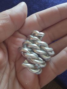 Chain Shape Ring.