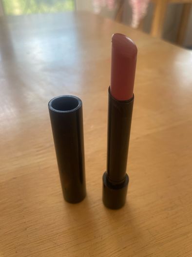 Victoria Beckham Posh lipstick shade Pout