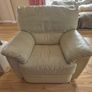 2 cream leather recliner armchairs Image 4