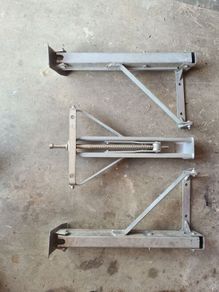 caravan jacks
