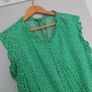 women's summer top. Size14 Image 4