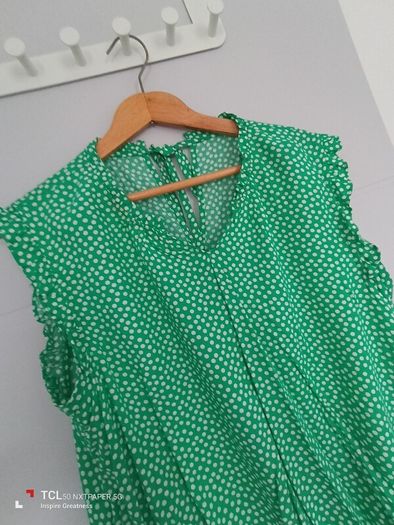 women's summer top. Size14