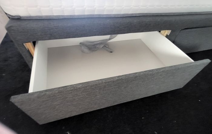 Single bed