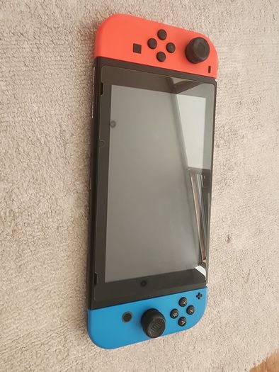 Nintendo Switch V1 - Jailbroken