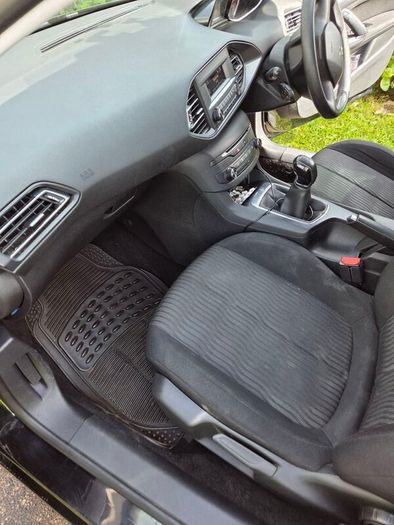 2015 Peugeot 308