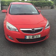 Opel Astra 2012