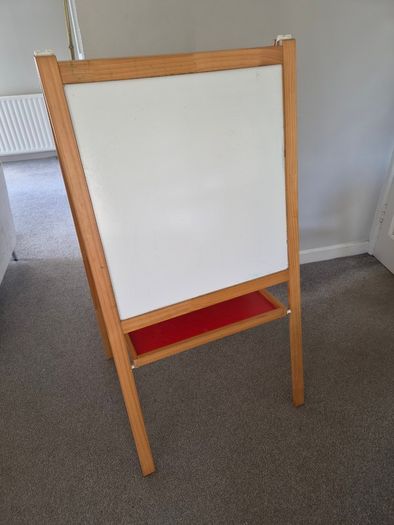 Childrens double-sided easel - whiteboard and blackboard