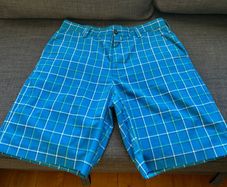 Izod golf shorts