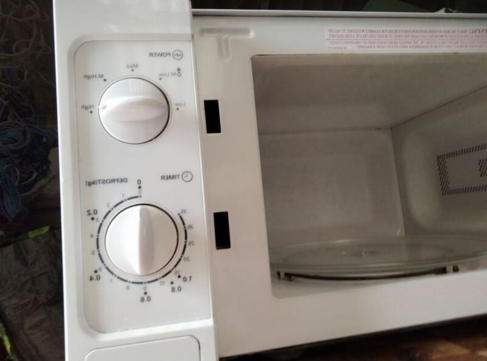 Microwave
