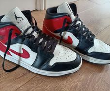 Nike Air Jordan 1